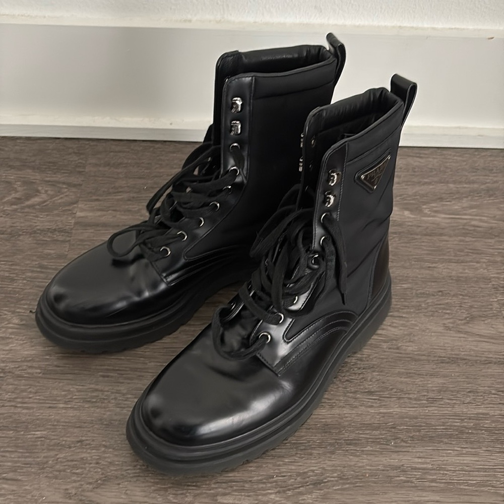 Prada leather/nylon combat boots in excellent condition. Prada size 8.5 = US 9.5